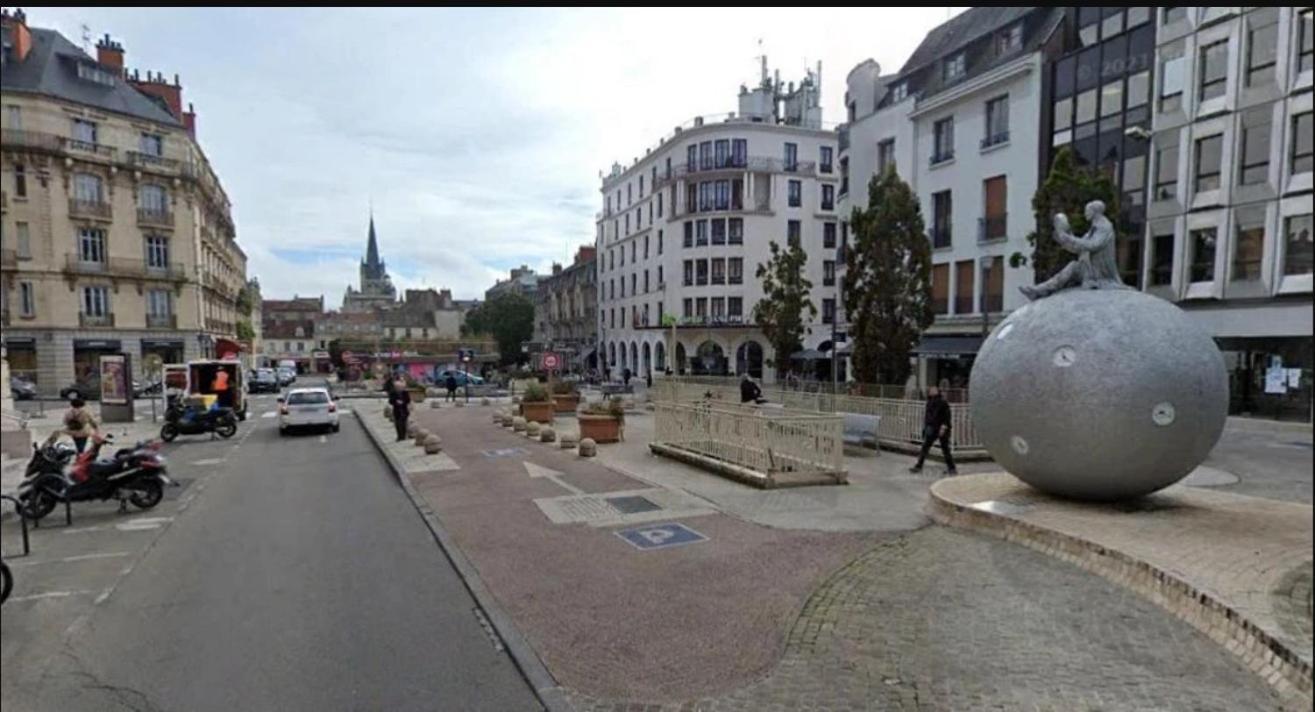 Terrasse Godrans En Plein Coeur De Ville Digione Esterno foto